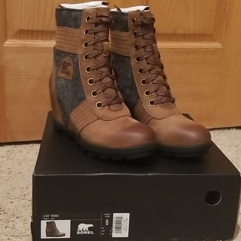 Sorel Lexie Wedge 8 NIB